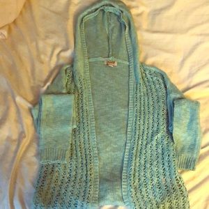 Blue knitted sweater w/ hoodie